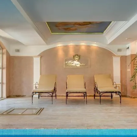Apartment Izida Palace A30